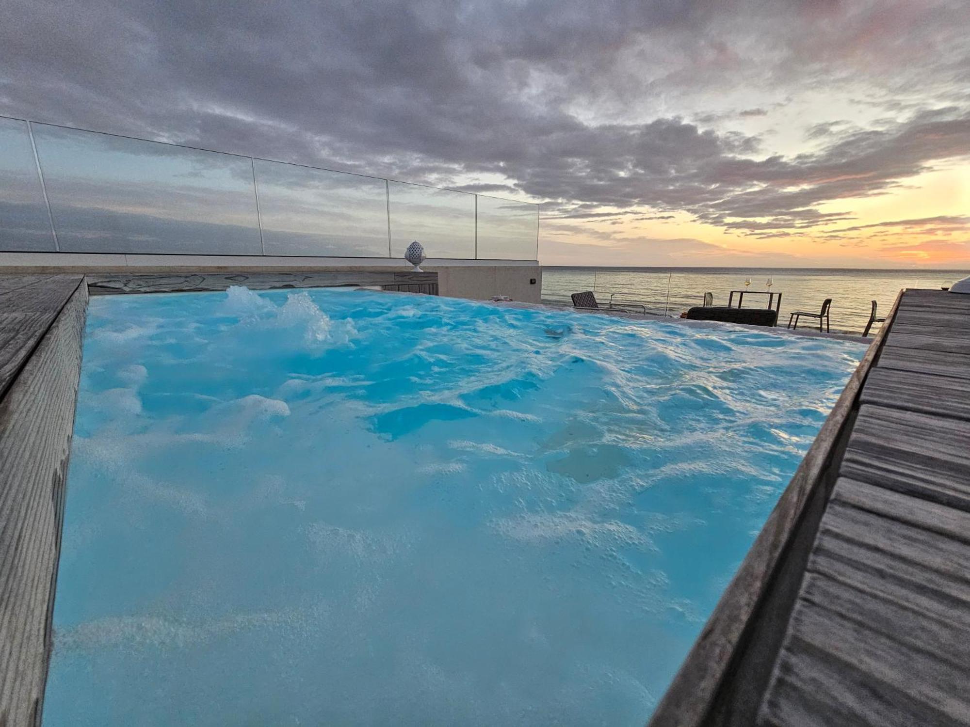 Villa Dune Luxury Roof Top Pool Wellness غالّيبولي المظهر الخارجي الصورة